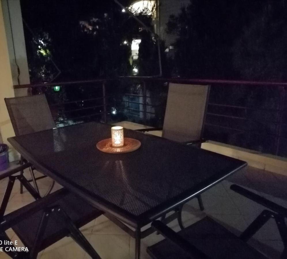 Beach N Fun Bbq Fireplace Saronida Bagian luar foto